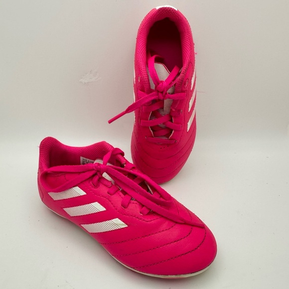 ADIDAS US 12 Girls Soccer Shoes - Picture 1 of 10